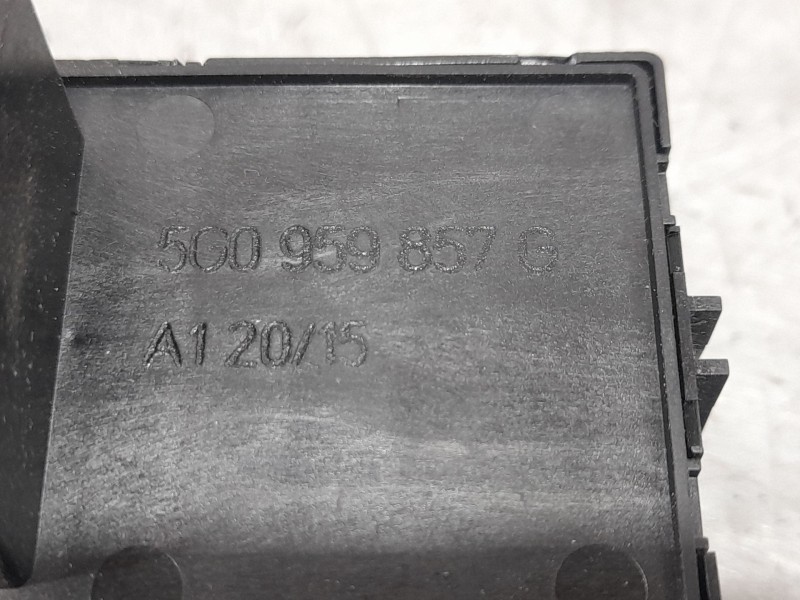 Recambio de mando elevalunas delantero izquierdo para seat leon st (5f8) 2.0 tdi referencia OEM IAM 5G0959857G  