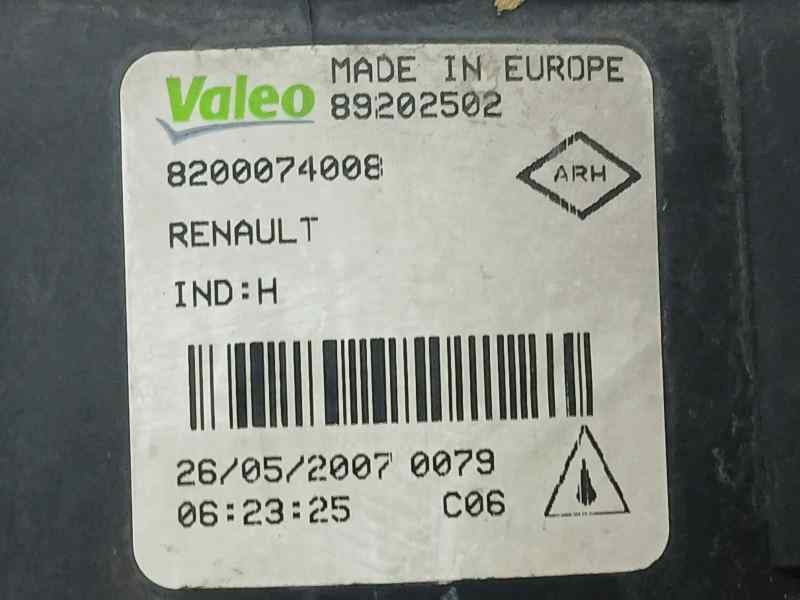 Recambio de faro antiniebla derecho para renault scenic ii authentique referencia OEM IAM 8200074008 89202502 VALEO