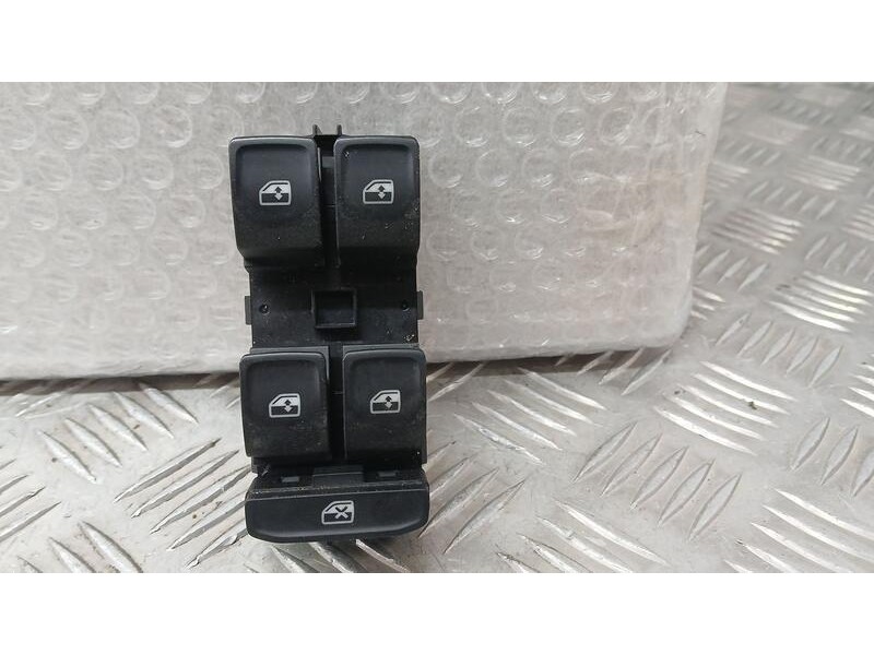 Recambio de mando elevalunas delantero izquierdo para seat arona style edition referencia OEM IAM 5G0959857F  
