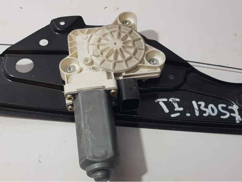 Recambio de elevalunas trasero izquierdo para mercedes-benz clase e (w211) berlina e 200 compressor (211.042) referencia OEM IAM