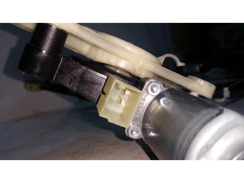 Recambio de elevalunas delantero izquierdo para seat leon sc (5f5) style referencia OEM IAM  2 PINS ELECTRICO