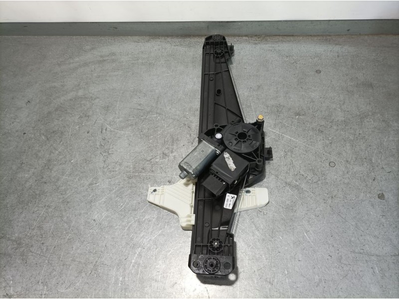 Recambio de elevalunas trasero izquierdo para peugeot 3008 active referencia OEM IAM 9830389080  ELECTRICO 6 PINS