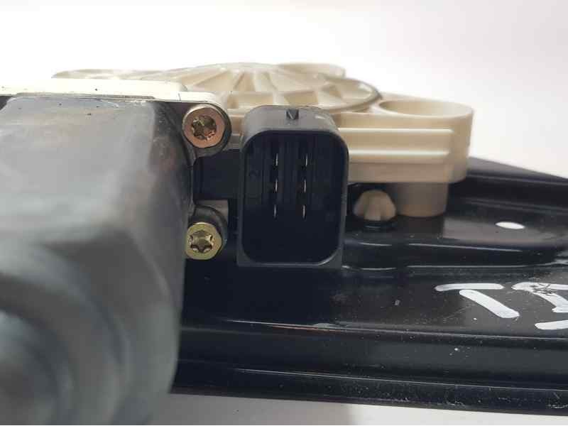 Recambio de elevalunas trasero izquierdo para mercedes-benz clase e (w211) berlina e 200 compressor (211.042) referencia OEM IAM