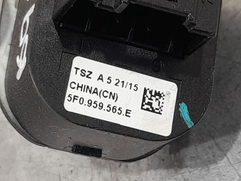 Recambio de mando retrovisor para seat leon st (5f8) 2.0 tdi referencia OEM IAM 5F0959565E  