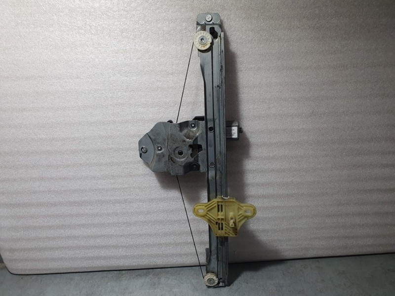 Recambio de elevalunas delantero izquierdo para renault clio iv societé referencia OEM IAM SIN REF  ELECTRICO 2 PINES