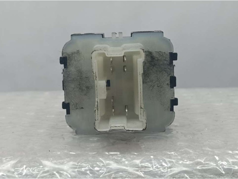 Recambio de mando elevalunas delantero izquierdo para dacia sandero confort referencia OEM IAM 254112588R  