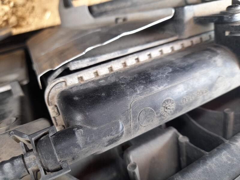 Recambio de radiador agua para peugeot 208 i (ca_, cc_) 1.2 vti 82 referencia OEM IAM 1330W9  