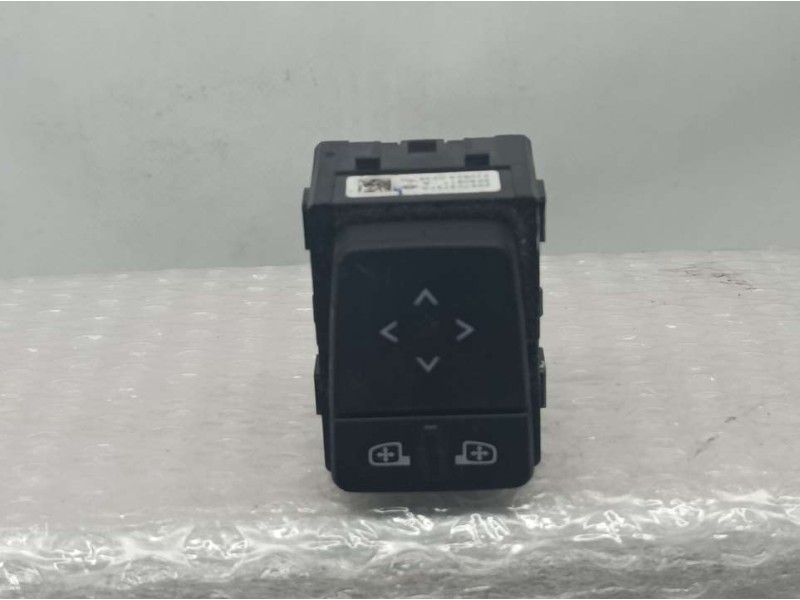 Recambio de mando retrovisor para dacia sandero confort referencia OEM IAM 255703737R E240917A 