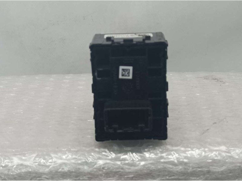 Recambio de mando retrovisor para dacia sandero confort referencia OEM IAM 255703737R E240917A 