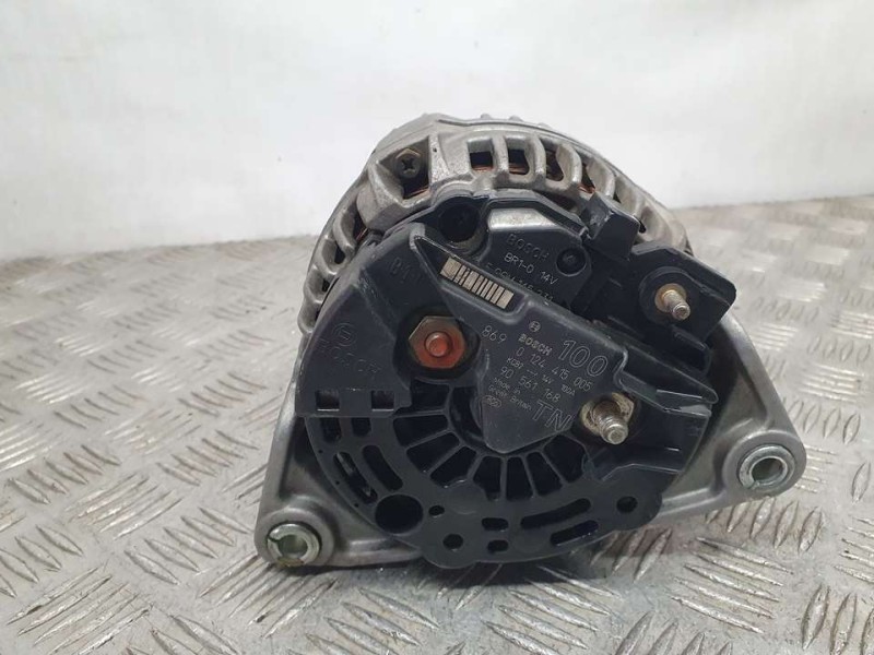 Recambio de alternador para opel zafira a club referencia OEM IAM 90561168 0124415005 BOSCH
