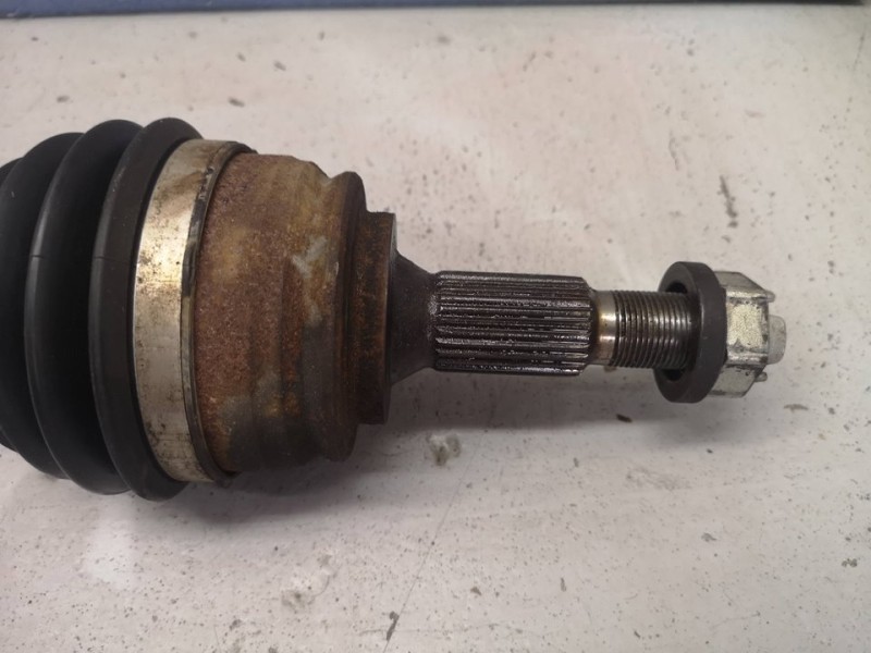 Recambio de transmision delantera derecha para peugeot 3008 active referencia OEM IAM 9811176780  