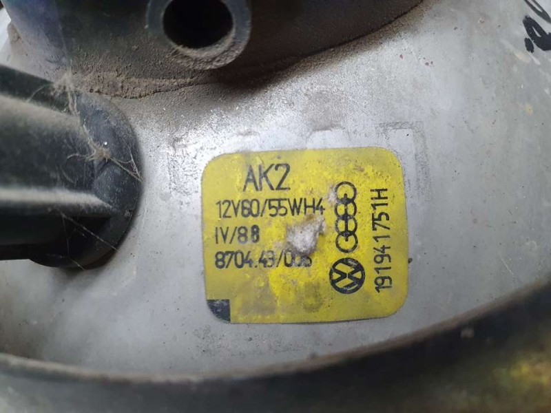Recambio de faro derecho para volkswagen golf ii (191/193) 1.6 referencia OEM IAM 191941751H  