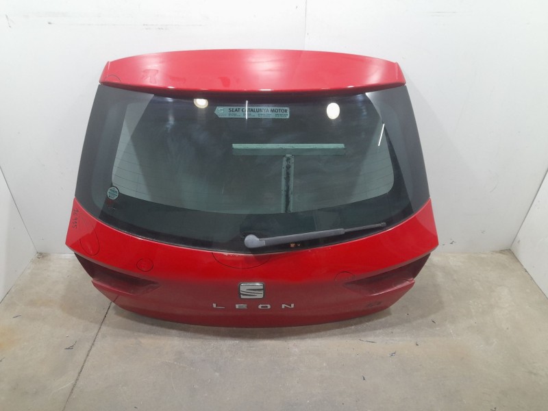 Recambio de porton trasero para seat leon st (5f8) 2.0 tdi referencia OEM IAM 5F9827024 TOCADO 