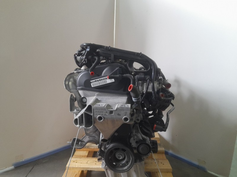 Recambio de motor completo para seat arona style edition referencia OEM IAM DKLA  