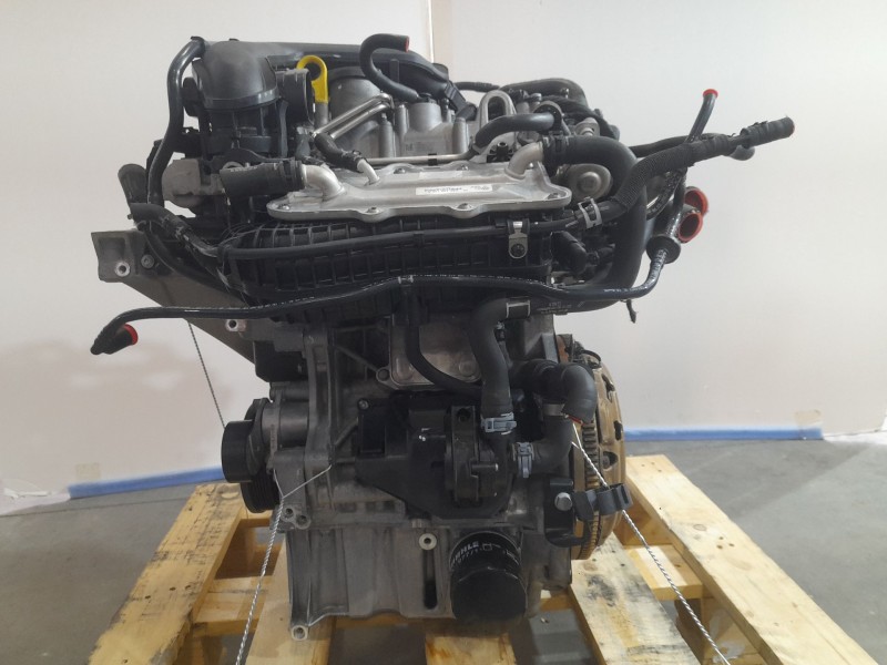 Recambio de motor completo para seat arona style edition referencia OEM IAM DKLA  