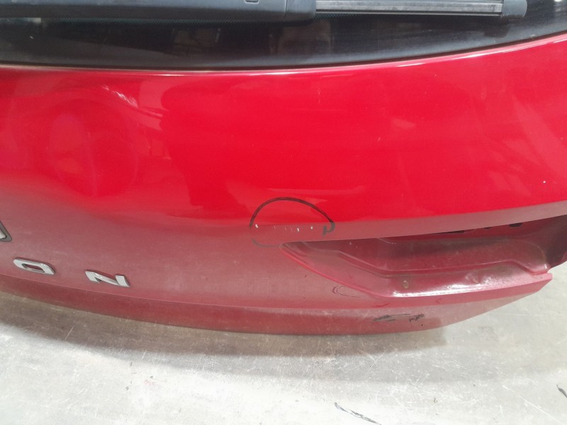 Recambio de porton trasero para seat leon st (5f8) 2.0 tdi referencia OEM IAM 5F9827024 TOCADO 