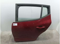 PUERTA TRASERA IZQUIERDA 821016131R 