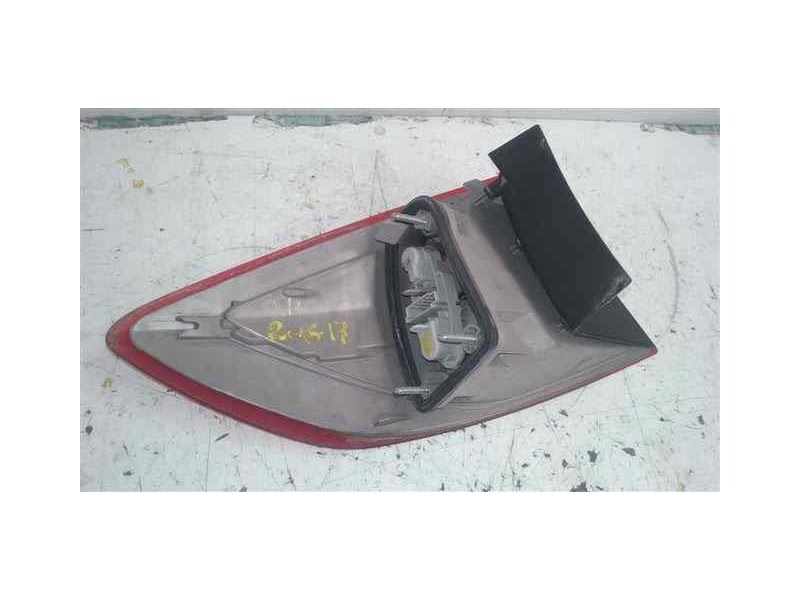 Recambio de piloto trasero derecho para ford mondeo sportbreak (ca2) limited edition referencia OEM IAM  TOCADO EXTERIOR