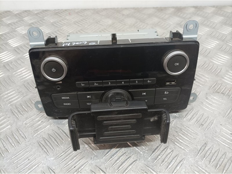 Recambio de sistema audio / radio para renault clio iv societé referencia OEM IAM 281154076R 281077 VISTEON
