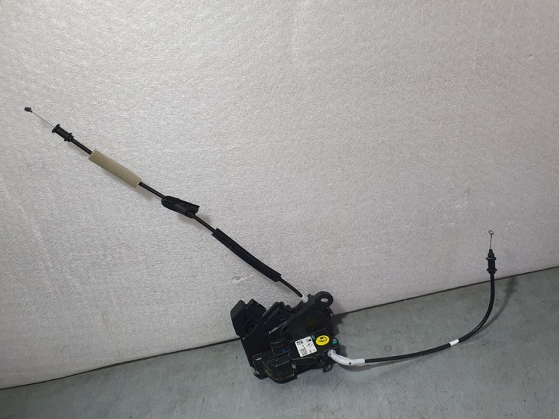 Recambio de cerradura puerta delantera derecha para citroën c4 1.2 12v e-thp pure tech referencia OEM IAM 9832797780 36000198M01