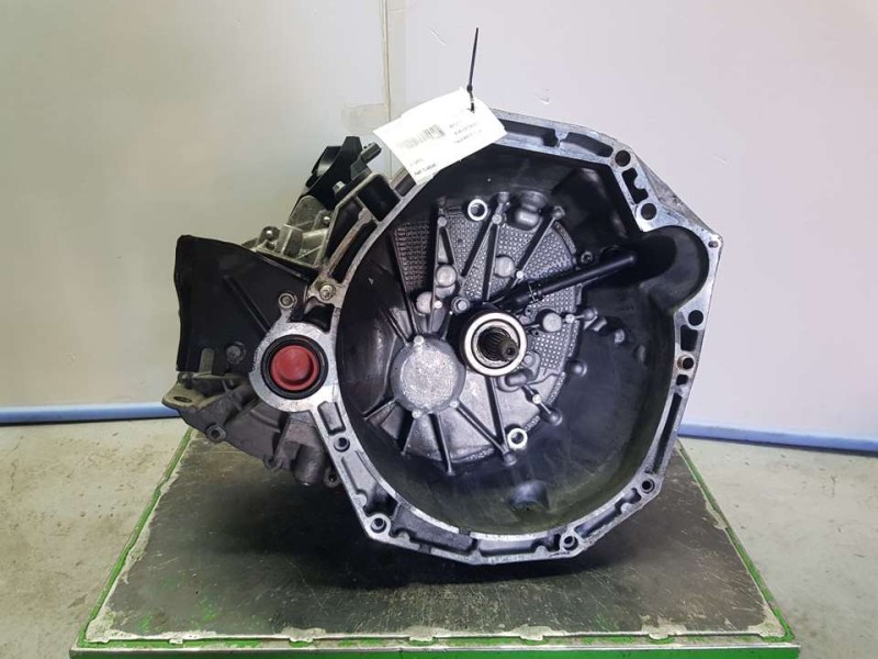 Recambio de caja cambios para renault fluence dynamique referencia OEM IAM TL4B045 B012611 6VELOCIDADES