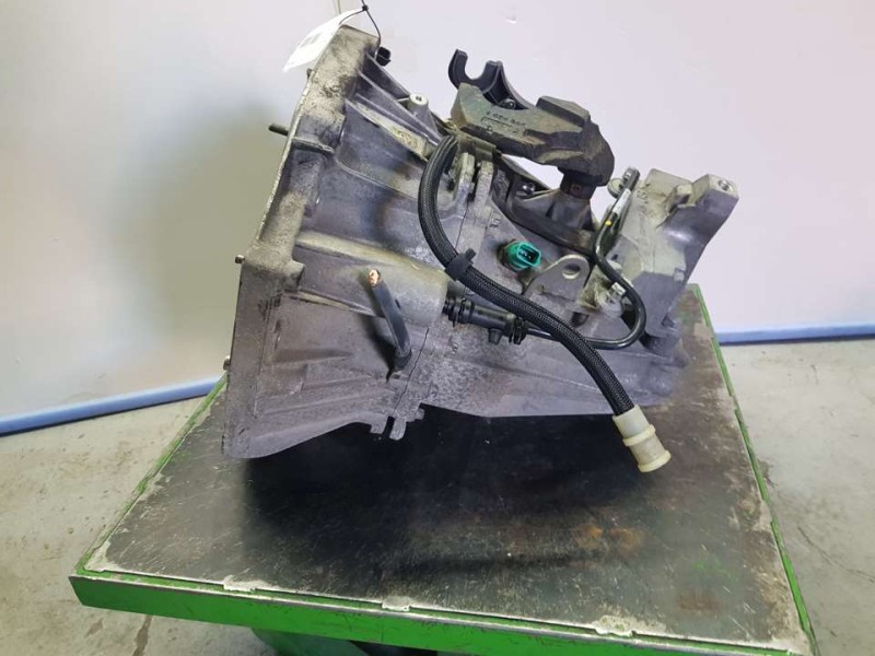 Recambio de caja cambios para renault fluence dynamique referencia OEM IAM TL4B045 B012611 6VELOCIDADES