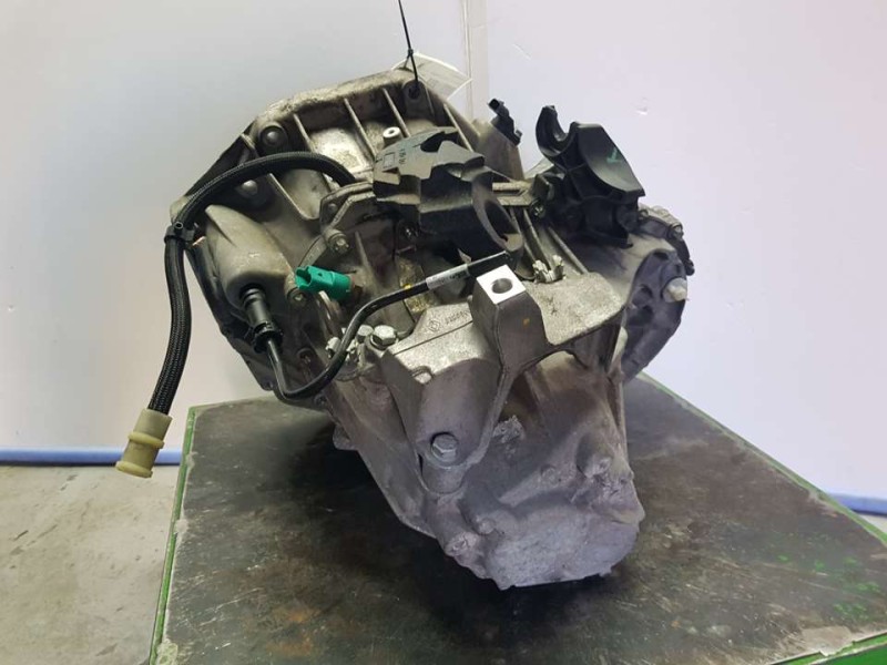 Recambio de caja cambios para renault fluence dynamique referencia OEM IAM TL4B045 B012611 6VELOCIDADES