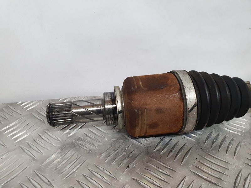 Recambio de transmision delantera izquierda para renault clio iv societé referencia OEM IAM 391010115R  