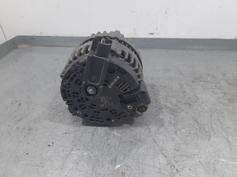 Recambio de alternador para land rover freelander (lr2) s td4 referencia OEM IAM 6G9N10300YC  