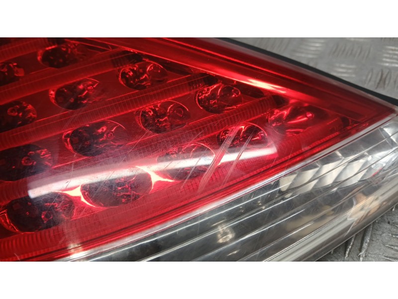 Recambio de piloto trasero izquierdo para bmw 6 (e63) 630 i referencia OEM IAM 63217170975 ROZADO 