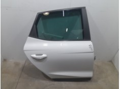 PUERTA TRASERA DERECHA 6F9833052C TOCADA 