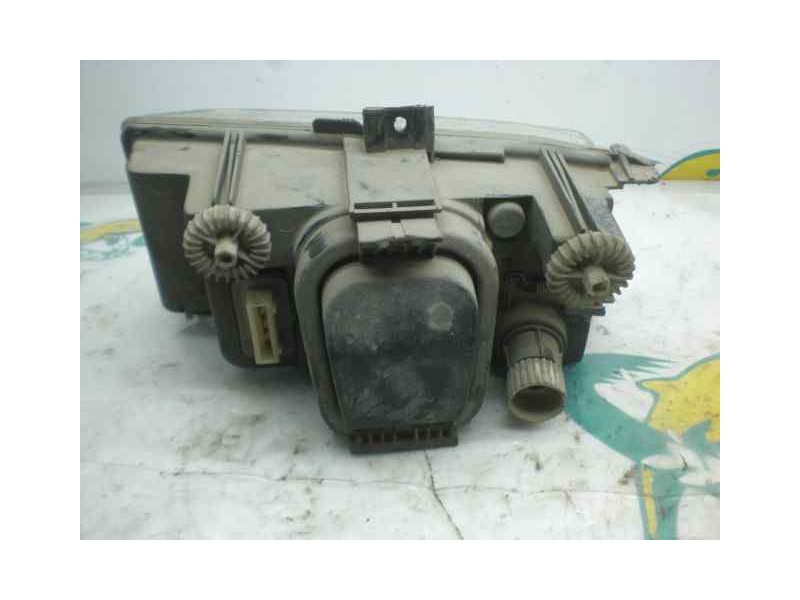 Recambio de faro derecho para seat inca referencia OEM IAM   