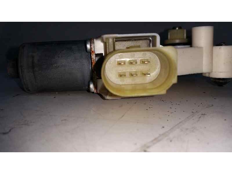 Recambio de motor elevalunas delantero izquierdo para ford mondeo sportbreak (ca2) limited edition referencia OEM IAM  6 PINS EL