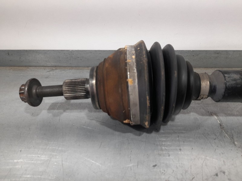 Recambio de transmision delantera derecha para seat leon st (5f8) 2.0 tdi referencia OEM IAM 5Q0407272BM  