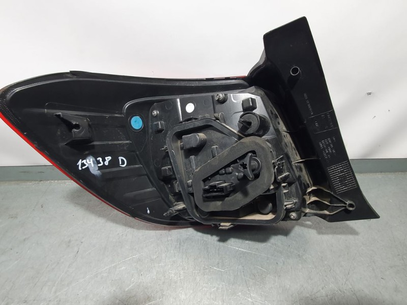 Recambio de piloto trasero derecho para dacia sandero stepway referencia OEM IAM 265506147R 90113189 VALEO ROZADO