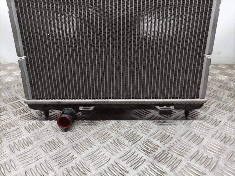 Recambio de radiador agua para peugeot 208 style referencia OEM IAM 9684522780 886160000 DENSO