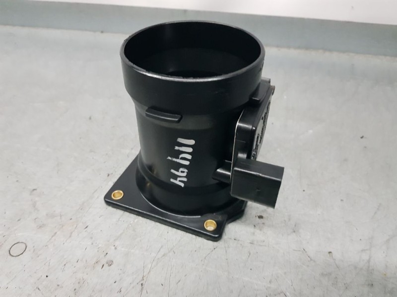 Recambio de caudalimetro para audi a6 berlina (4b2) 2.4 (121kw) referencia OEM IAM 078133471E AFH7008D HITACHI