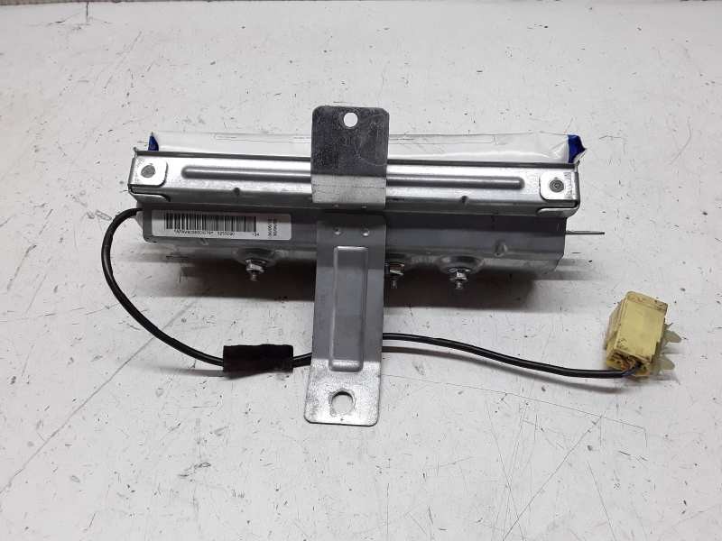 Recambio de airbag delantero derecho para nissan primera berlina (p12) acenta referencia OEM IAM   
