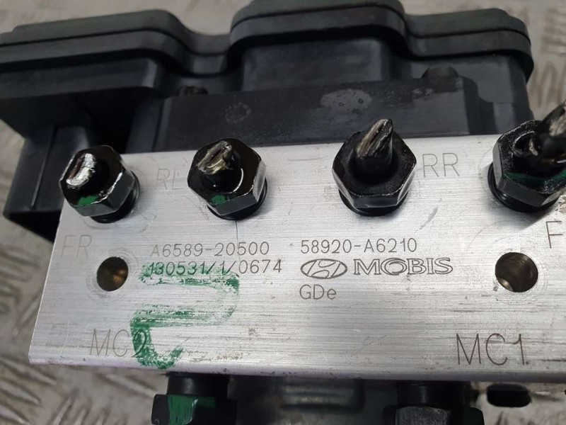 Recambio de abs para hyundai i30 (gd) classic referencia OEM IAM A658920500 58920A6210 MOBIS