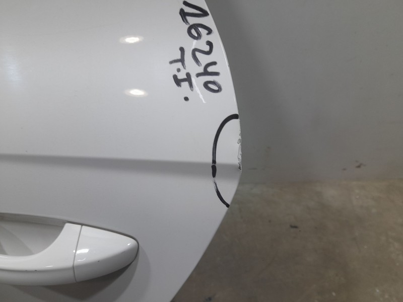 Recambio de puerta trasera izquierda para seat arona style edition referencia OEM IAM 6F9833051C  