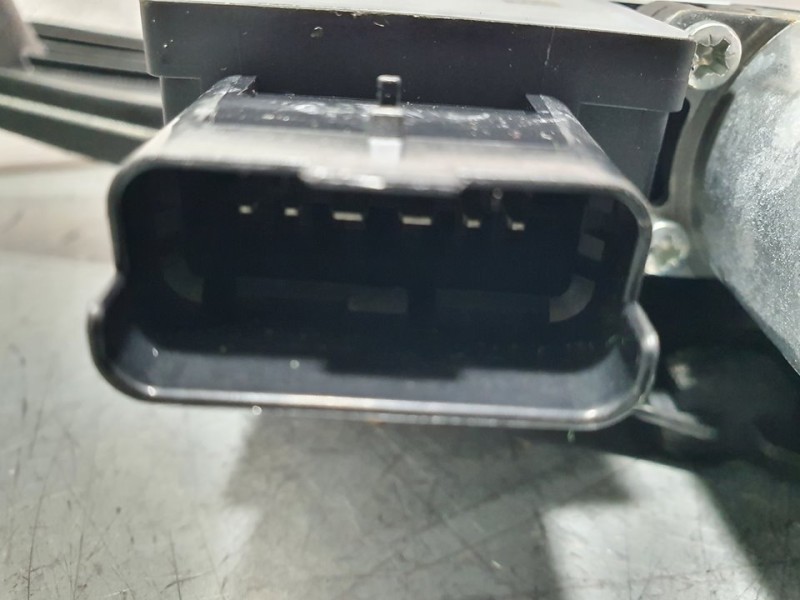 Recambio de elevalunas delantero derecho para citroën c4 1.2 12v e-thp pure tech referencia OEM IAM 9832821580  ELECTRICO 6 PINE