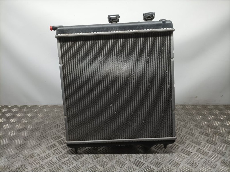 Recambio de radiador agua para peugeot 208 style referencia OEM IAM 9684522780 886160000 DENSO