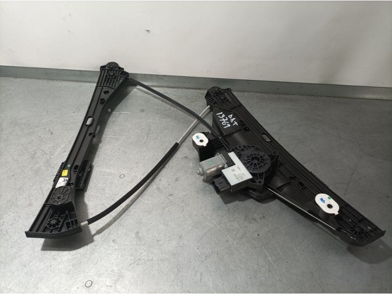 Recambio de elevalunas delantero izquierdo para citroën c4 1.2 12v e-thp pure tech referencia OEM IAM 9832821680  ELECTRICO 6 PI