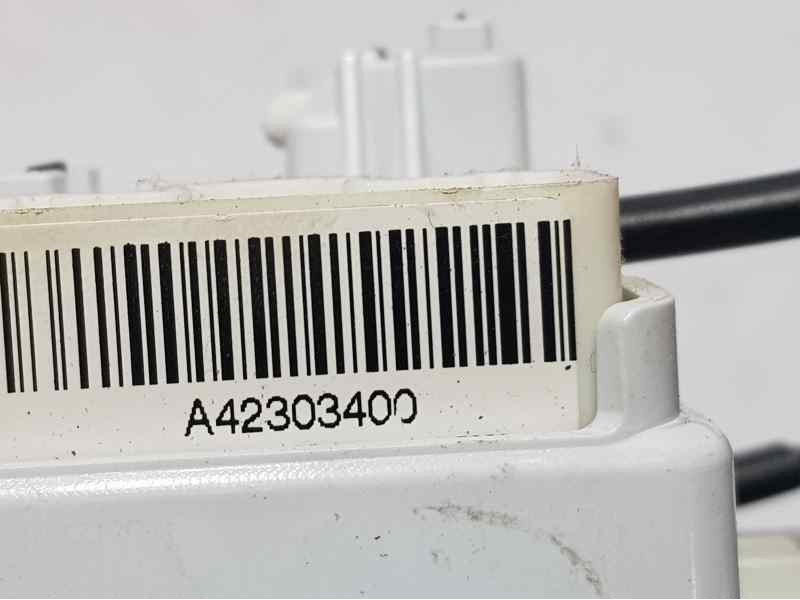 Recambio de mando calefaccion / aire acondicionado para dacia sandero stepway referencia OEM IAM A42303400  