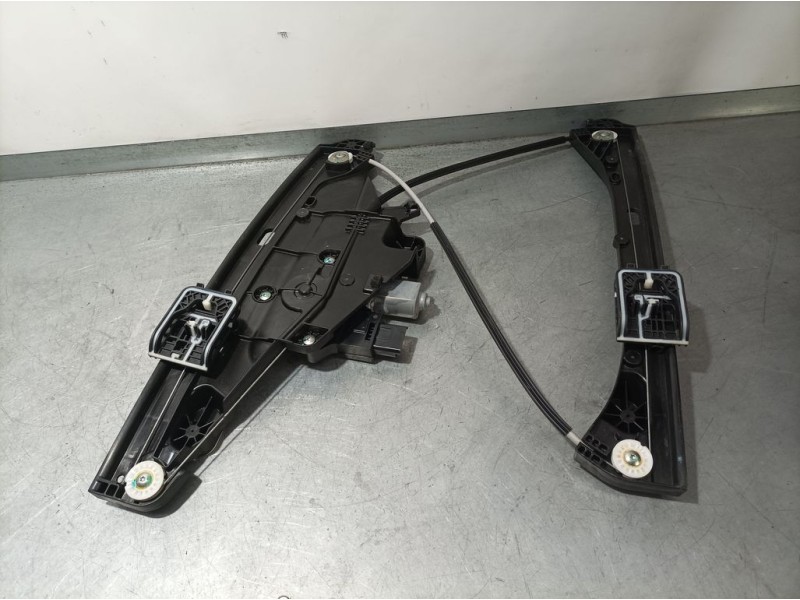 Recambio de elevalunas delantero izquierdo para citroën c4 1.2 12v e-thp pure tech referencia OEM IAM 9832821680  ELECTRICO 6 PI