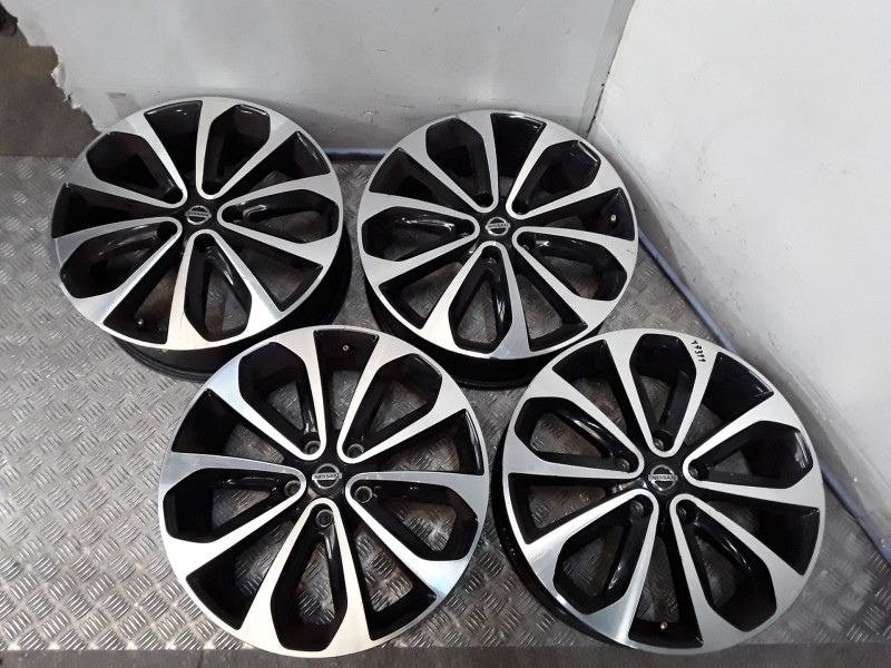 Recambio de juego llantas aluminio para nissan qashqai i (j10, nj10) 1.5 dci referencia OEM IAM 6.5X18 5 TORN ET40 ROZADA ALUMIN