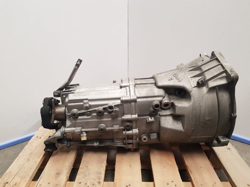 Recambio de caja cambios para bmw serie 3 touring (e91) 320d referencia OEM IAM 23007533818 S710411003 6VELOCIDADES