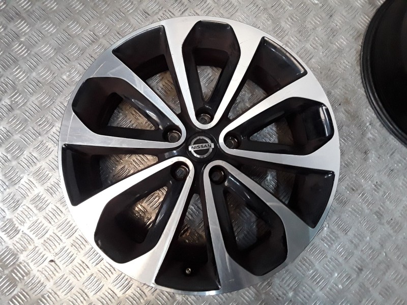 Recambio de juego llantas aluminio para nissan qashqai i (j10, nj10) 1.5 dci referencia OEM IAM 6.5X18 5 TORN ET40 ROZADA ALUMIN