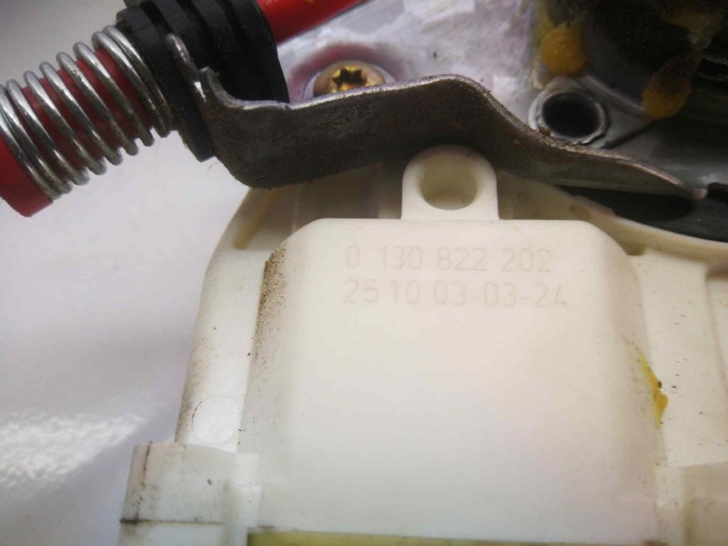 Recambio de elevalunas delantero izquierdo para nissan micra (k12e) 1.2 cat referencia OEM IAM 130822202  2 PÌNS