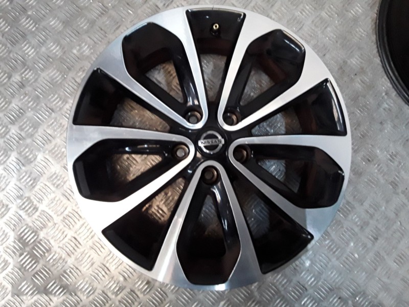 Recambio de juego llantas aluminio para nissan qashqai i (j10, nj10) 1.5 dci referencia OEM IAM 6.5X18 5 TORN ET40 ROZADA ALUMIN